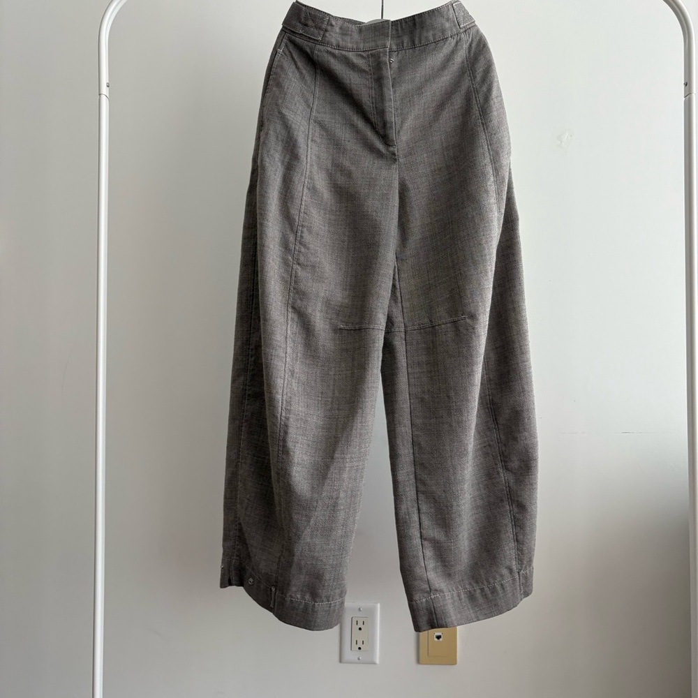 Pants with nice silhouette